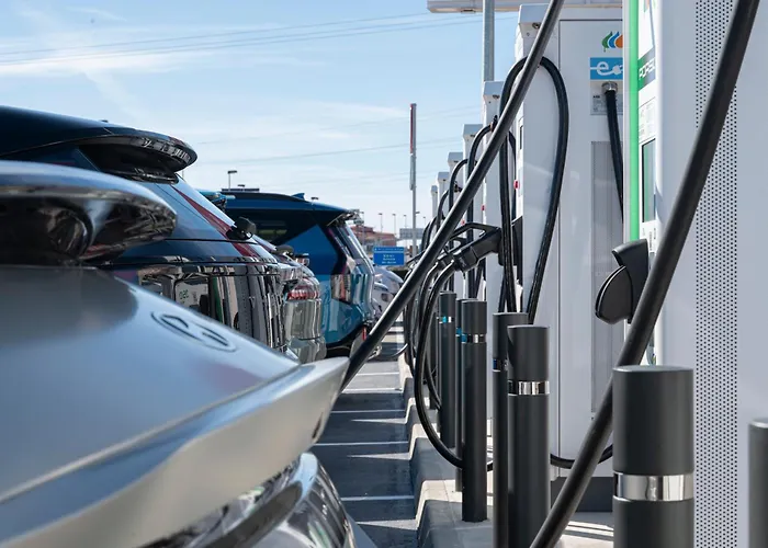 Restaurante Abadesa 호텔 2*